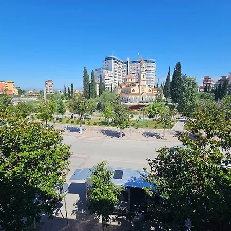 Amelia Luxury 2